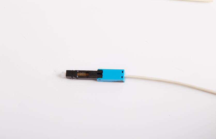 Blue Conector Rapido SC UPC FTTH 50 mm Customizable OEM Fiber Optic Fast Connector